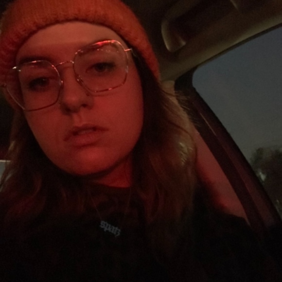 Meet your Posher, Sam - Picture 1 of 1